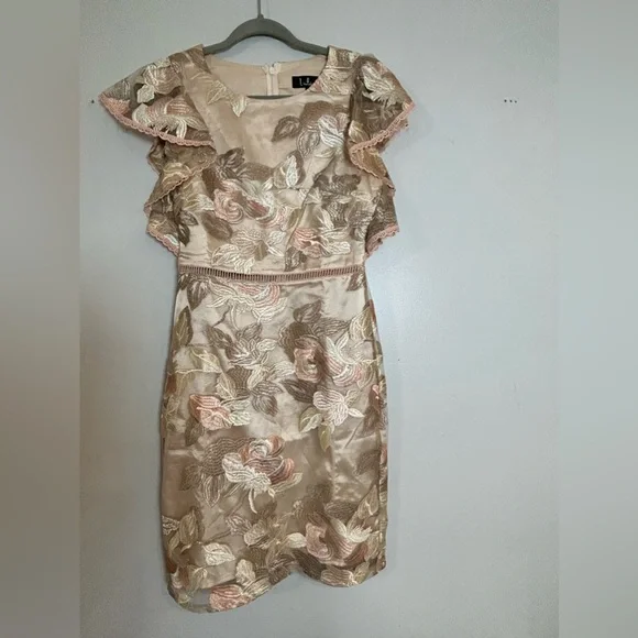 LULU’S Wedding Guest dress - Picture 3 of 6